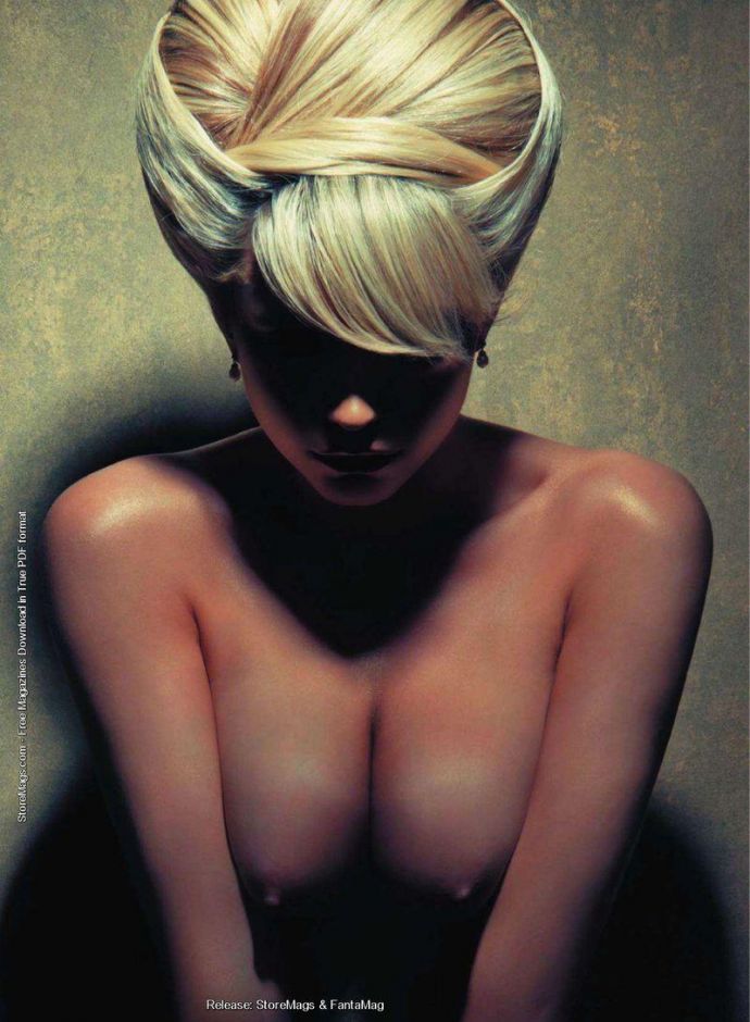 Голая April Summers - Playboy October 2011 (10-2011) Macedonia