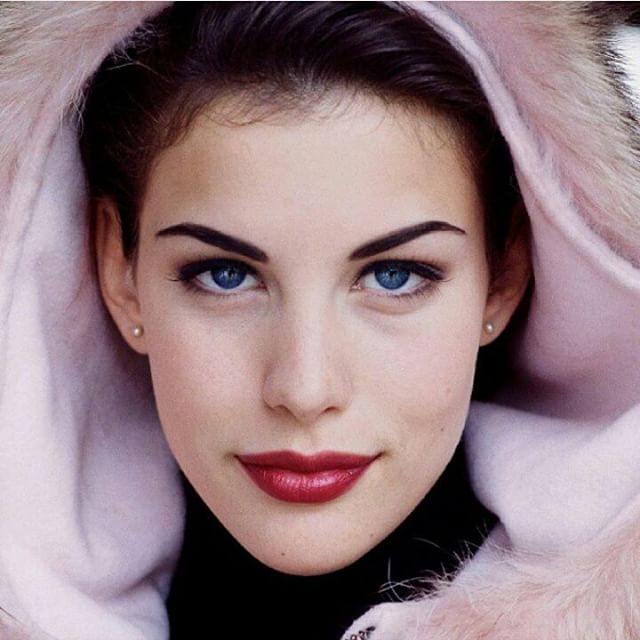 11 знаменитых мам, которые прекрасно выглядят без макияжа 11 знаменитых мам, которые прекрасно выглядят без макияжа