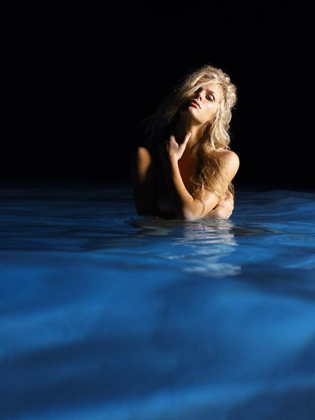 Бруклин Деккер Голая - Brooklyn Decker Nude