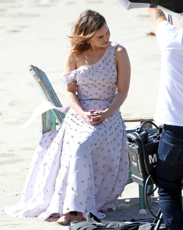 Эмилия Кларк на работе