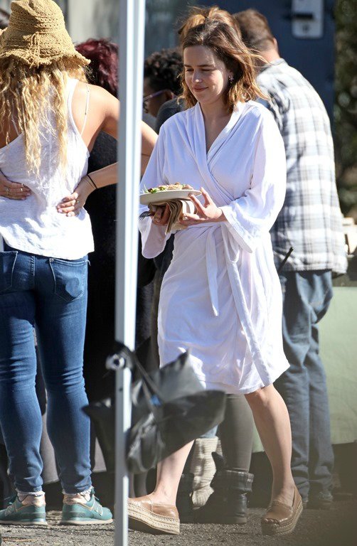 Эмилия Кларк на работе