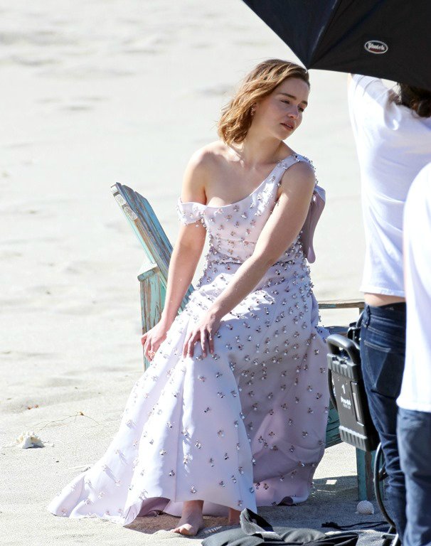 Эмилия Кларк на работе