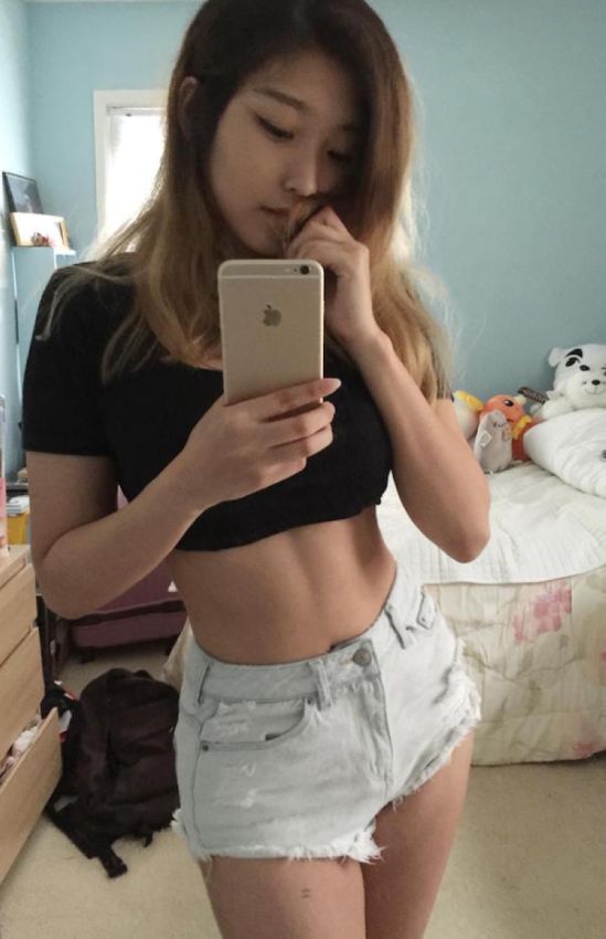 Из Азии с любовью голышом