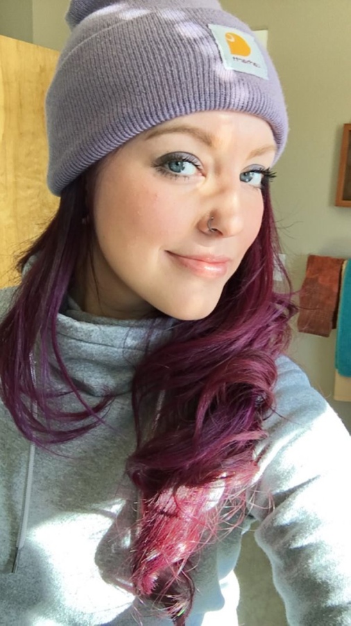 Модницы в шапках