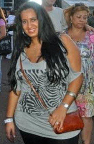 Мужика не порадовал даже упругий живот жены, когда у нее пропали огромные титьки Мужика не порадовал даже упругий живот жены, когда у нее пропали огромные титьки