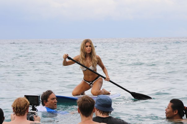 Сильвия Мейс (Sylvie Meis) в купальниках Hunkemoller