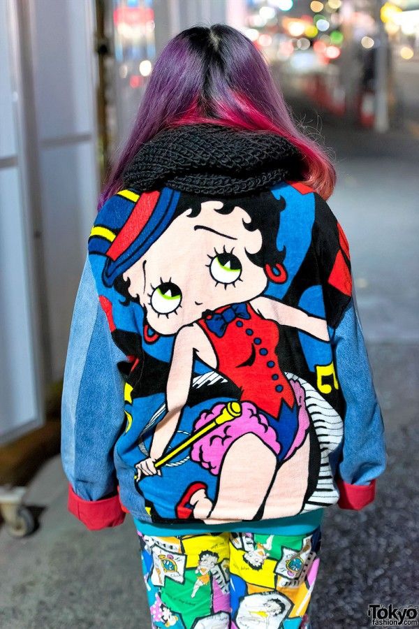 Стильная молодежь с улиц Токио Стильная молодежь с улиц Токио