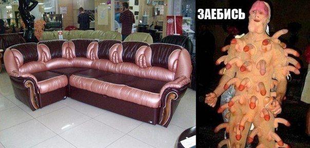 Сумасшедшие чики бегают голышом по деревне - Эроприколы