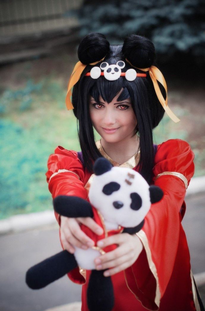 Девушки и косплей