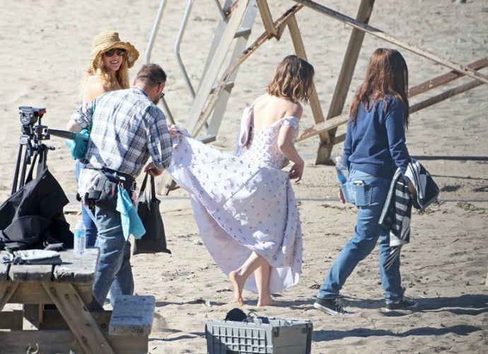 Эмилия Кларк на работе