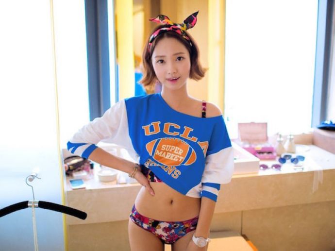 Из Азии с любовью голышом