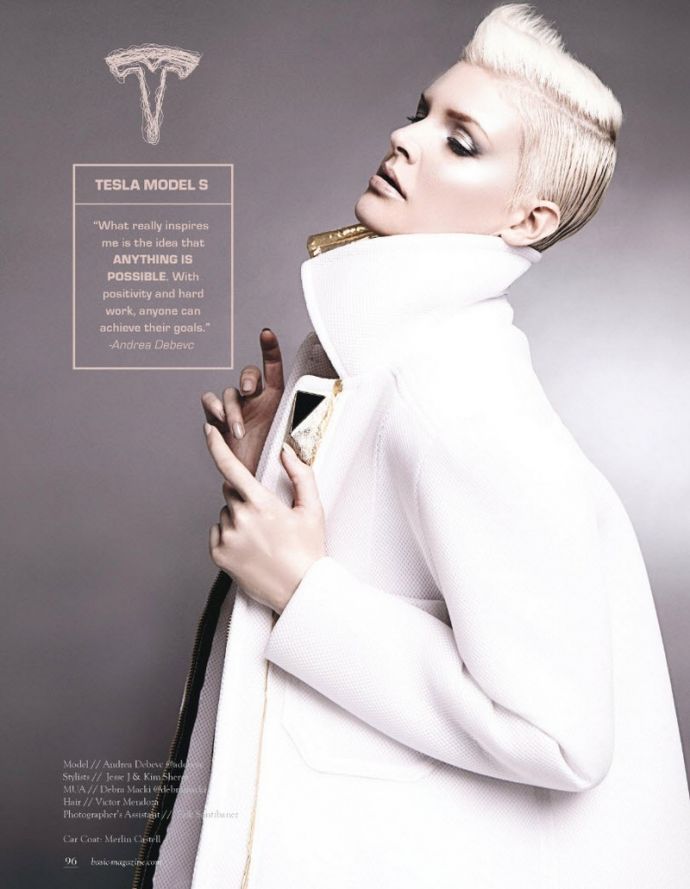 Модный фотограф снял девушек, представив их автомобилями