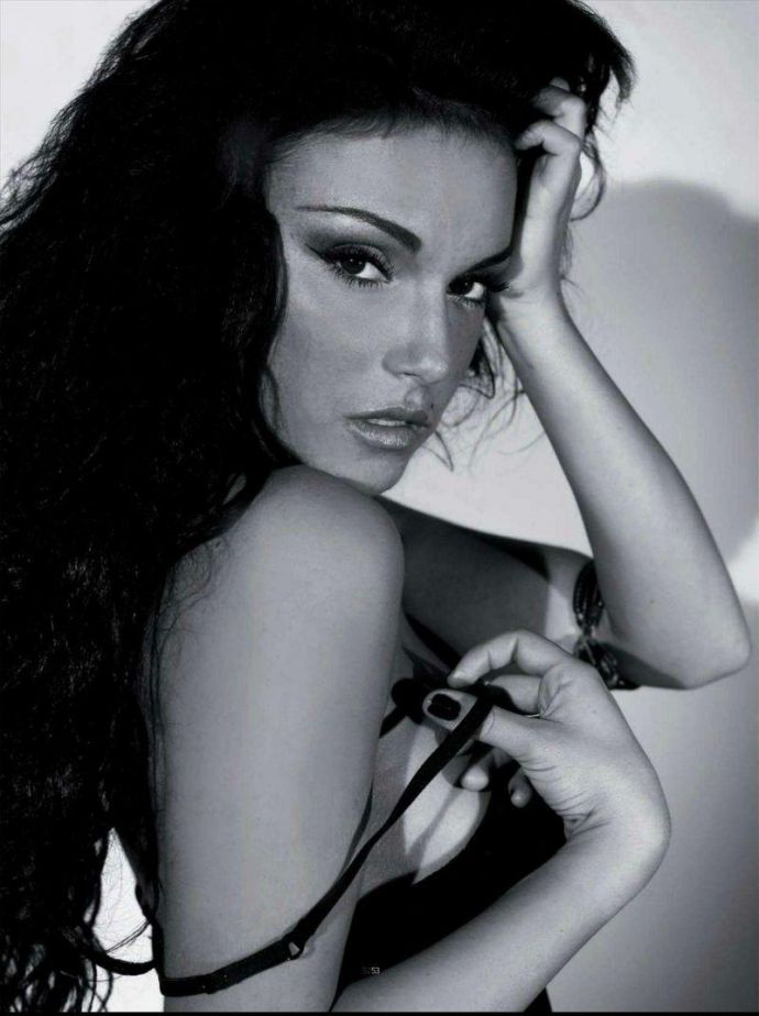 Богиня эротики Francesca De Andre - Playboy November 2011 (11-2011) Italy