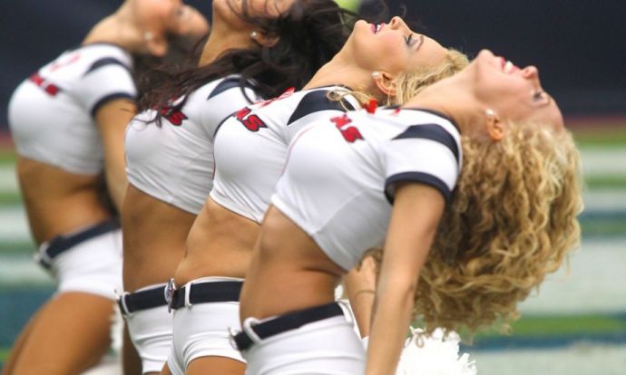 Сексуальные черлидерши