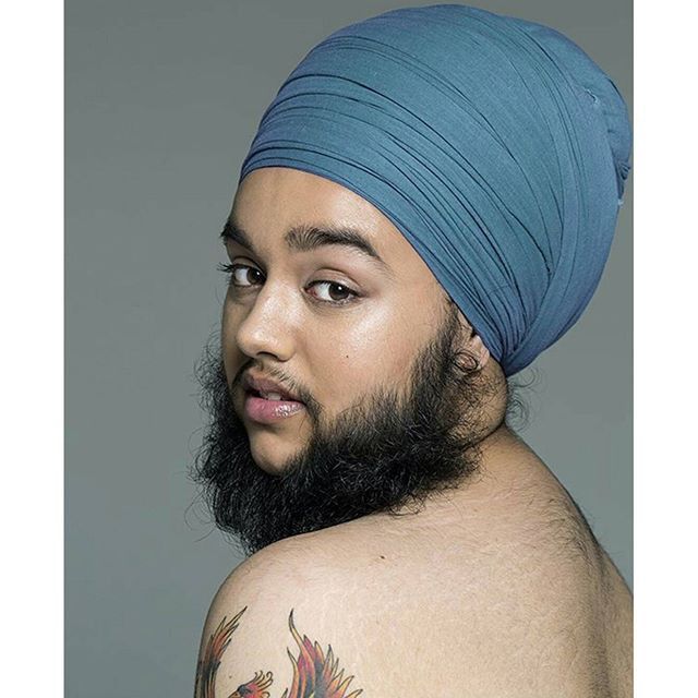 Бородатая девушка - новый эталон красоты в мире моды Бородатая девушка - новый эталон красоты в мире моды