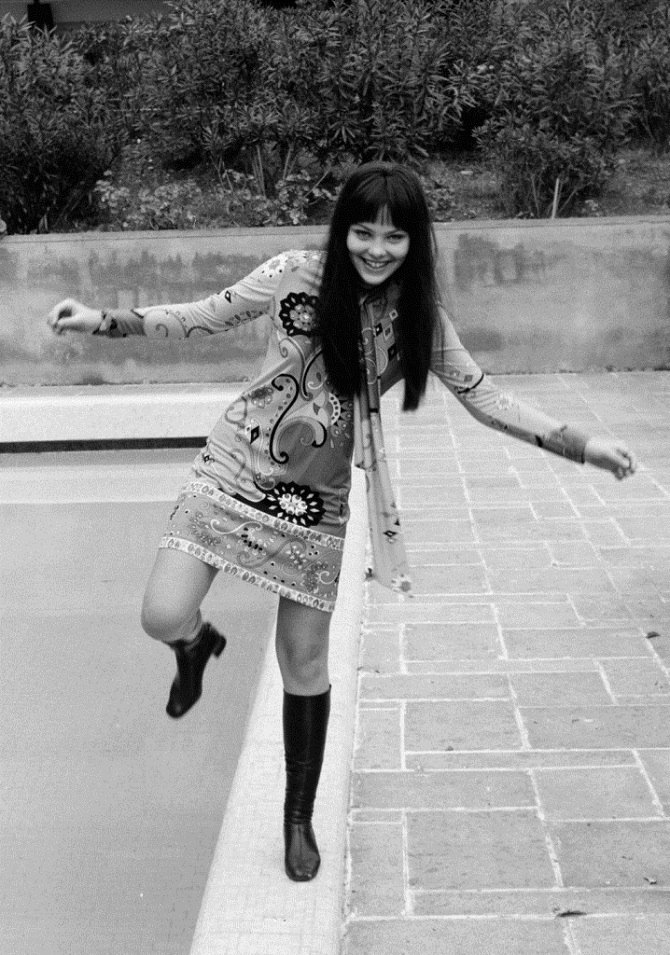 Орнелла Мути 45 лет тому назад