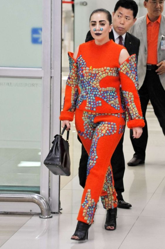 РАЗНООБРАЗНАЯ ЛЕДИ ГАГА