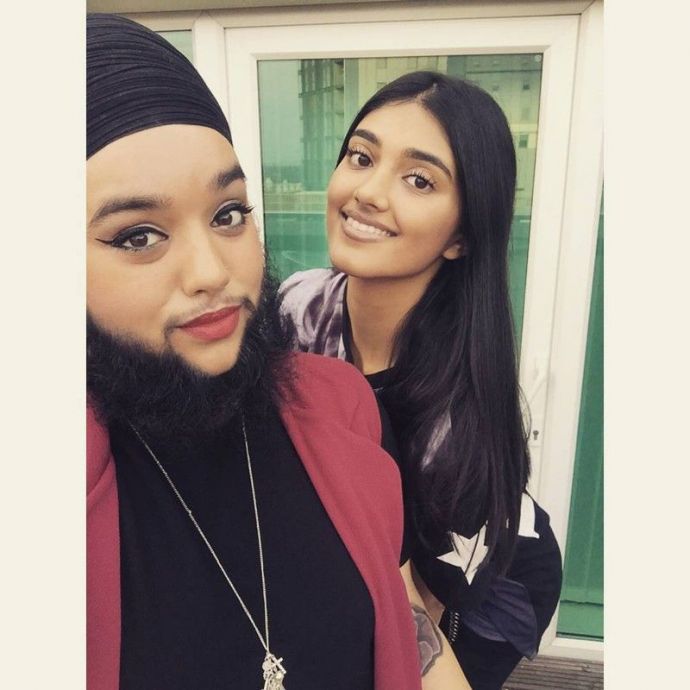 Бородатая девушка - новый эталон красоты в мире моды