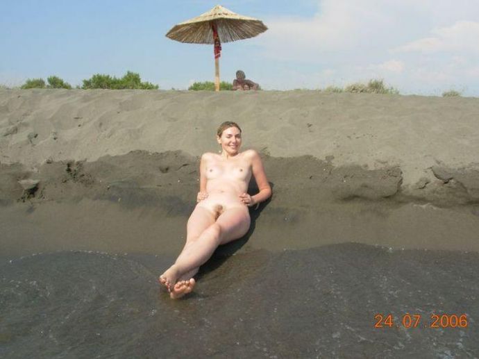 Девушки на отдыхе. эротика онлайн.