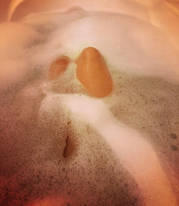 Солистка группы NikitA обнажилась в Instagram