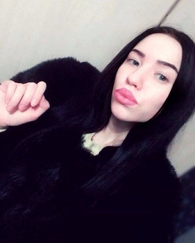 Губки бантиком