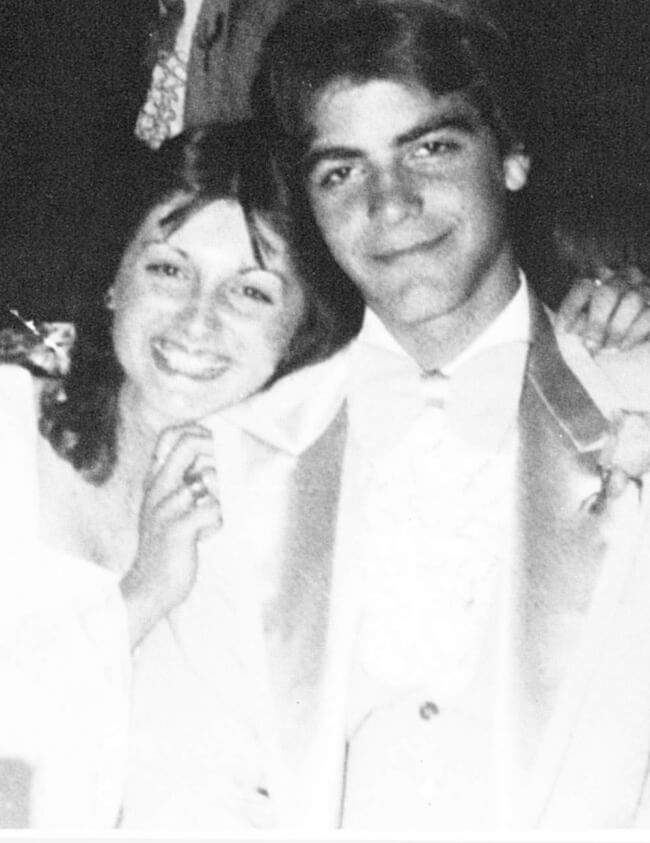 Как выглядели голливудские звезды на выпускном