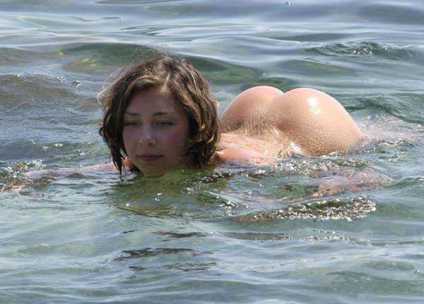 Голые бабы на улице - Частное НЮ