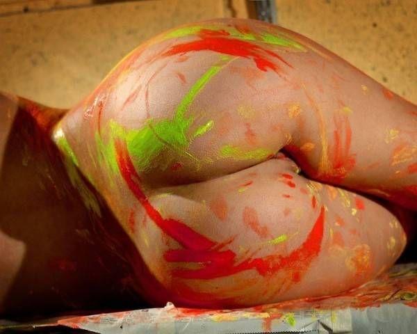 Старая шмара показала пилотку в автобусе