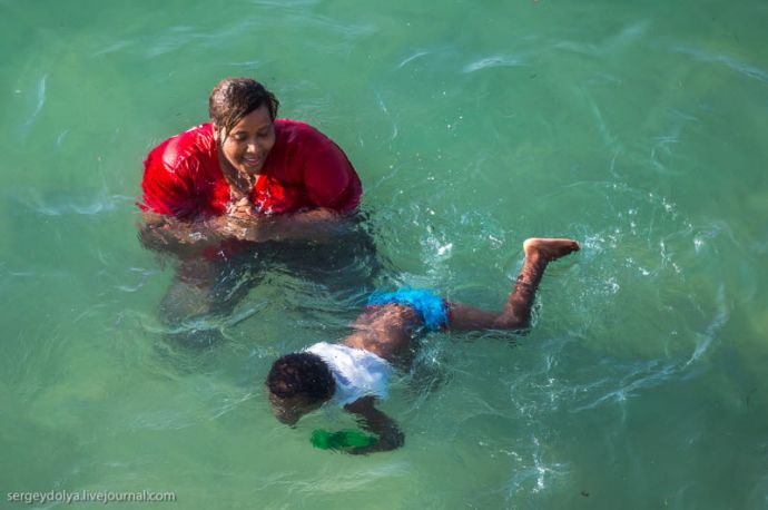 Как купаются арабки женщины