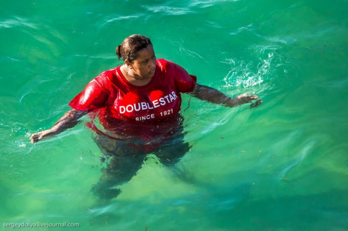 Как купаются арабки женщины
