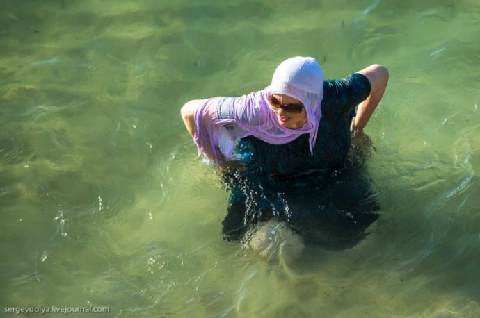 Как купаются арабки женщины