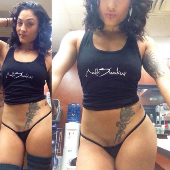 Селфи от стриптизерш