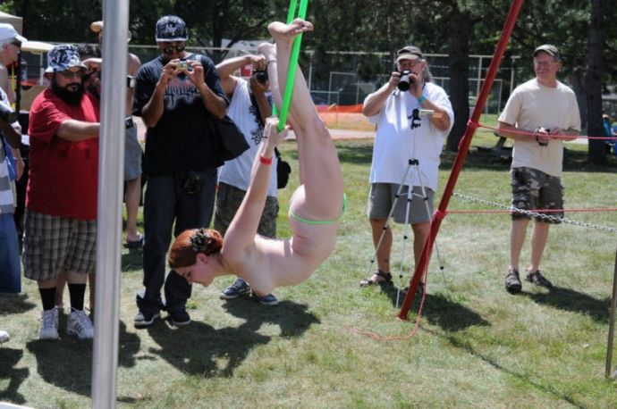 Засветы девушек на улице и дома