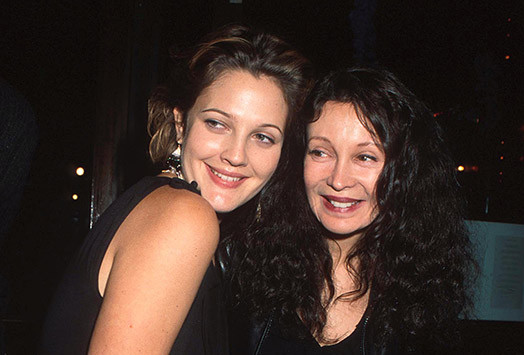 Звезды кино и их прекрасные мамы Звезды кино и их прекрасные мамы