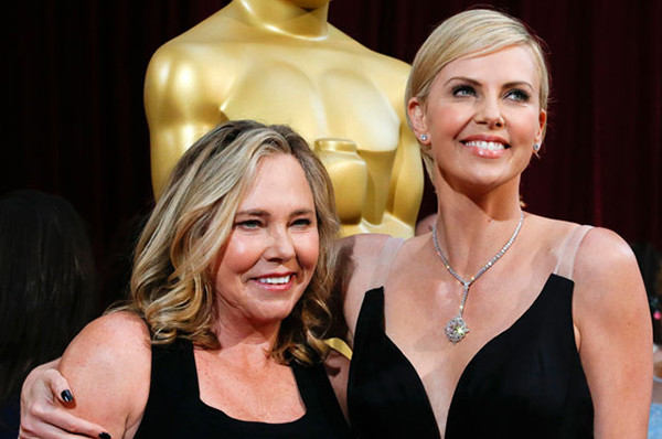 Звезды кино и их прекрасные мамы Звезды кино и их прекрасные мамы