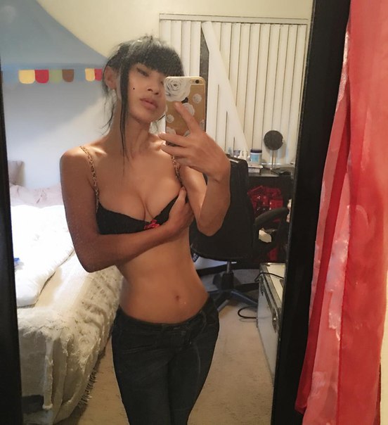 Бай Лин (Bai Ling) в Instagram, апрель-май 2016