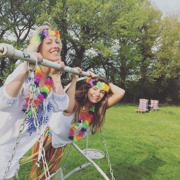 Келли Брук (Kelly Brook) на отдыхе в Австралии