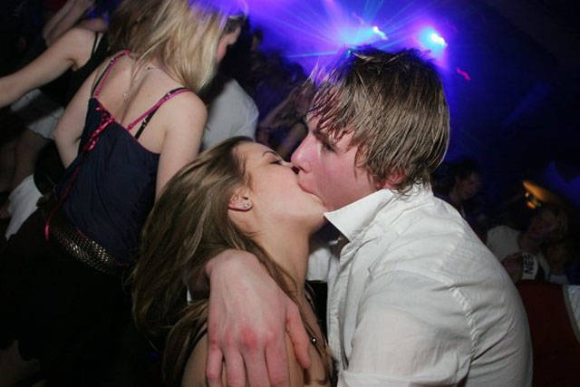 От таких поцелуев хочется блевать