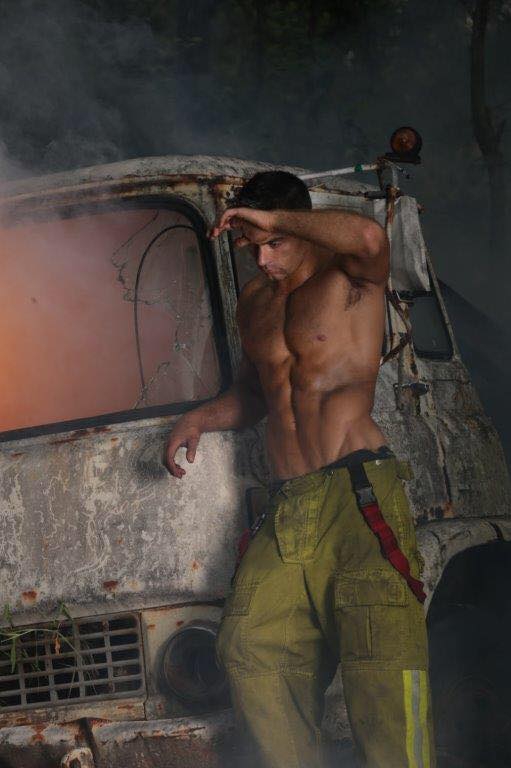 Пост для женского пола. Мужчины красавцы.