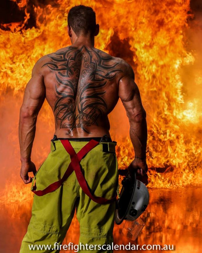 Пост для женского пола. Мужчины красавцы.