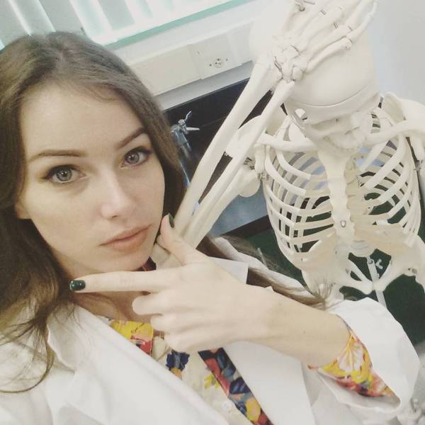 Девушка, которая очень любит косплей