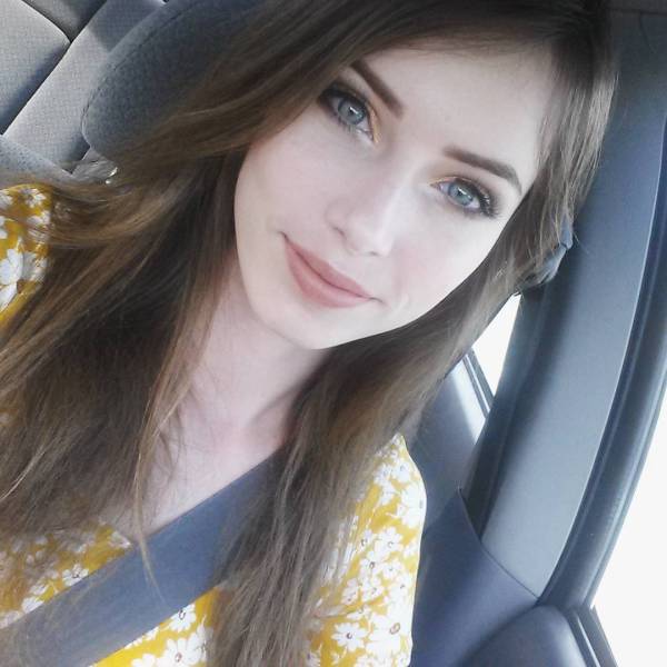 Девушка, которая очень любит косплей