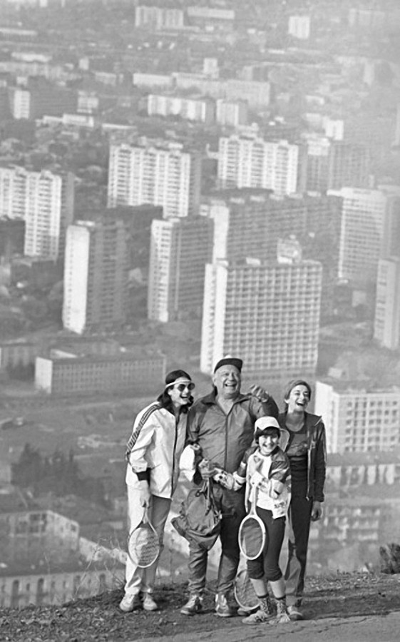 Советские знаменитости на снимках 1984 года