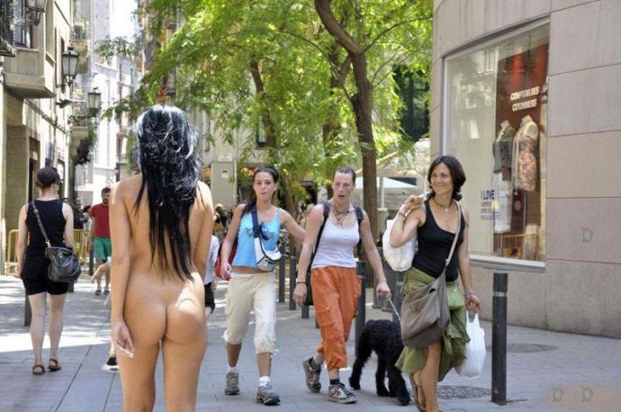 Голые деревенские жопы доярок - Эроприколы