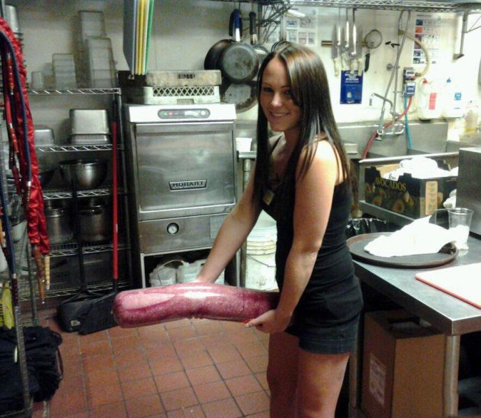 Голые деревенские жопы доярок - Эроприколы