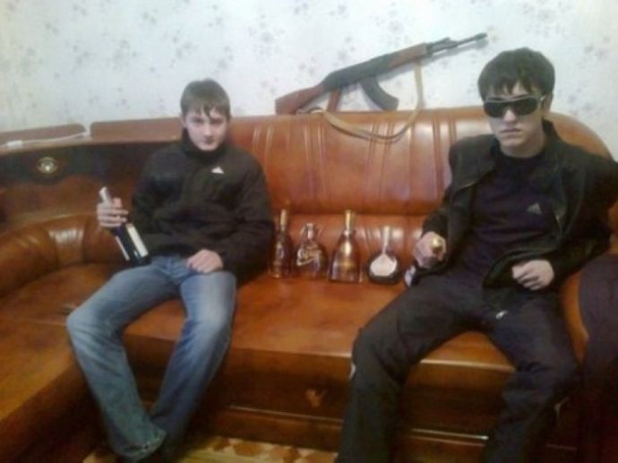 Парни, которые думают что они крутые