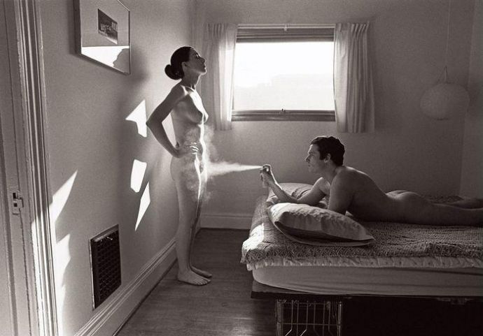 Свитер, через который видны сиськи - Эроприколы