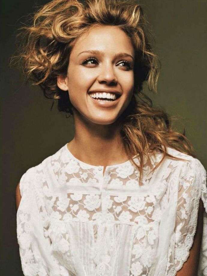 Богиня эротики Jessica Alba - Jack April 2012