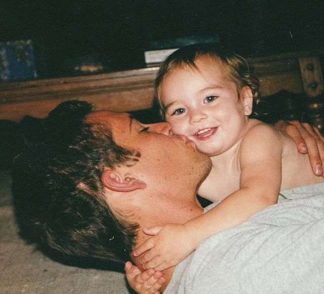 17-летняя дочь актера Пола Уокера Мэдоу поделилась фото в интернете