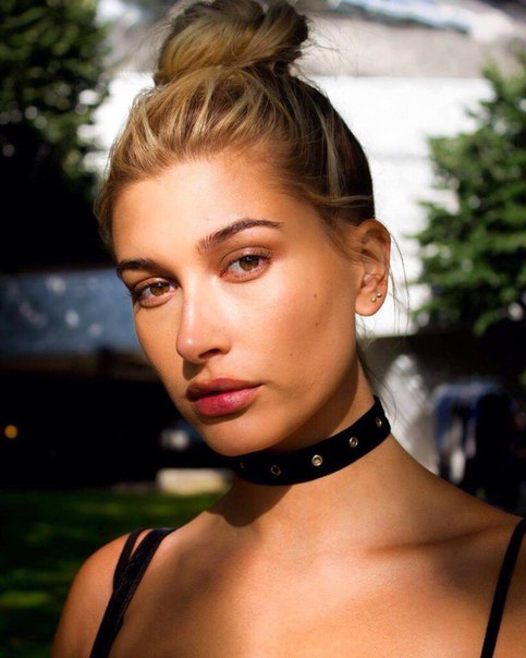 Девушка Джастина Бибера, дочь Стивена Болдуина, обладательница самого сексуального тела